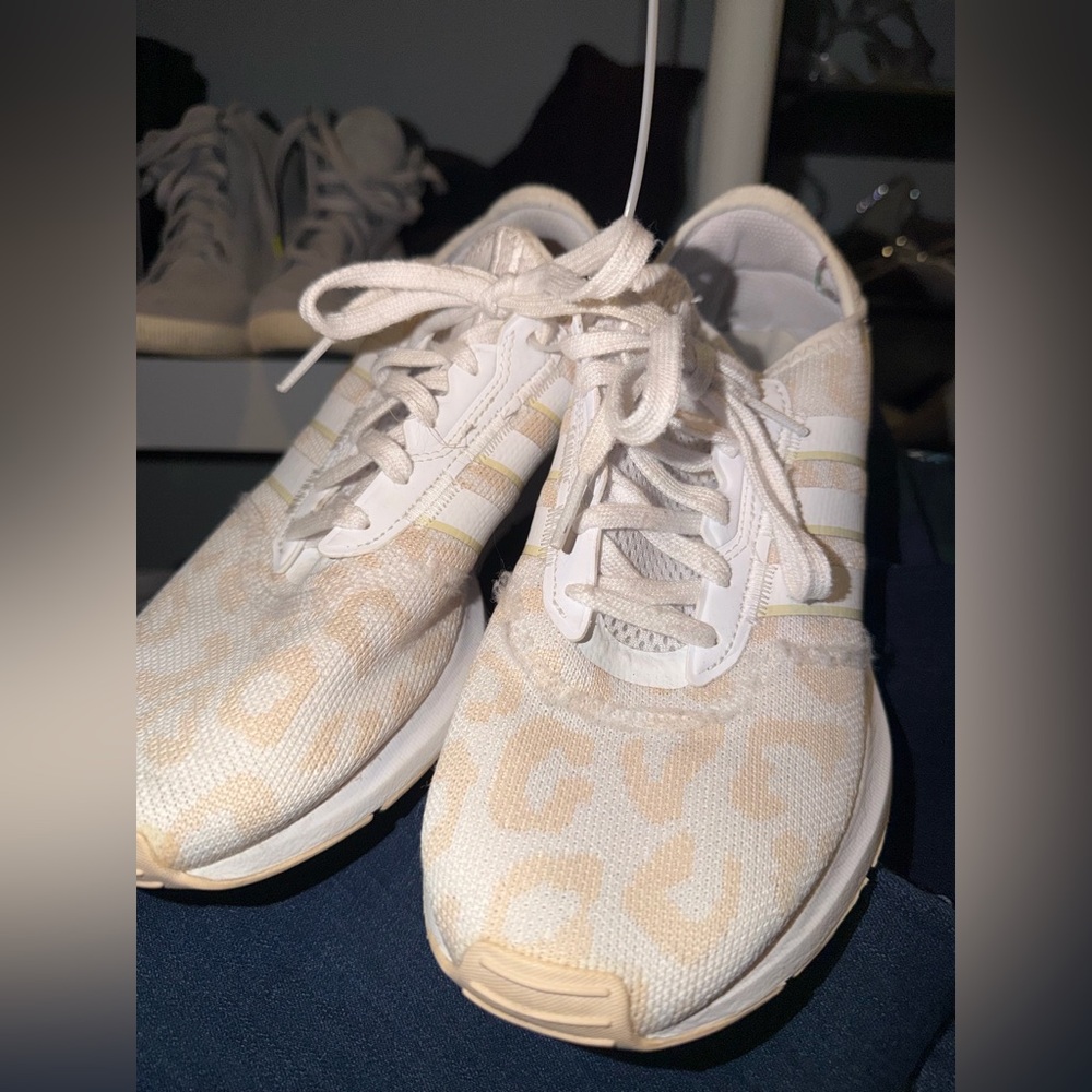 Women's Cheetah Adidas Cream Sneakers - sell all photos for condition